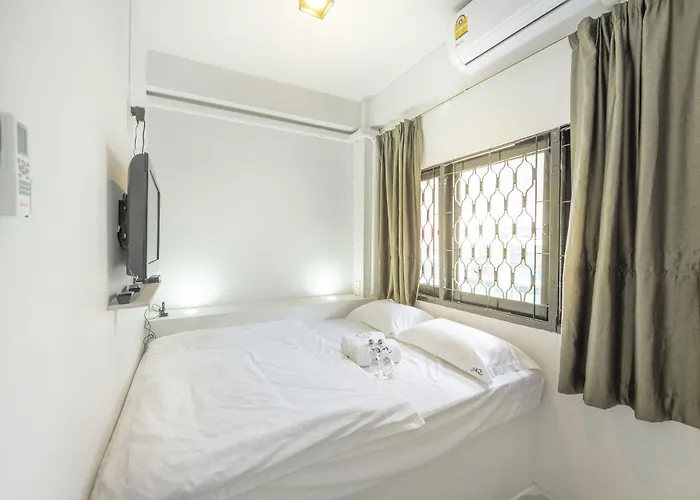 Sloth Hostel